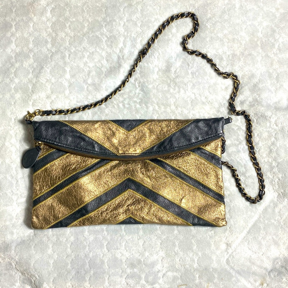 Vintage Helena De Natalio Metallic Gold Black Crinkled Leather Clutch Crossbody